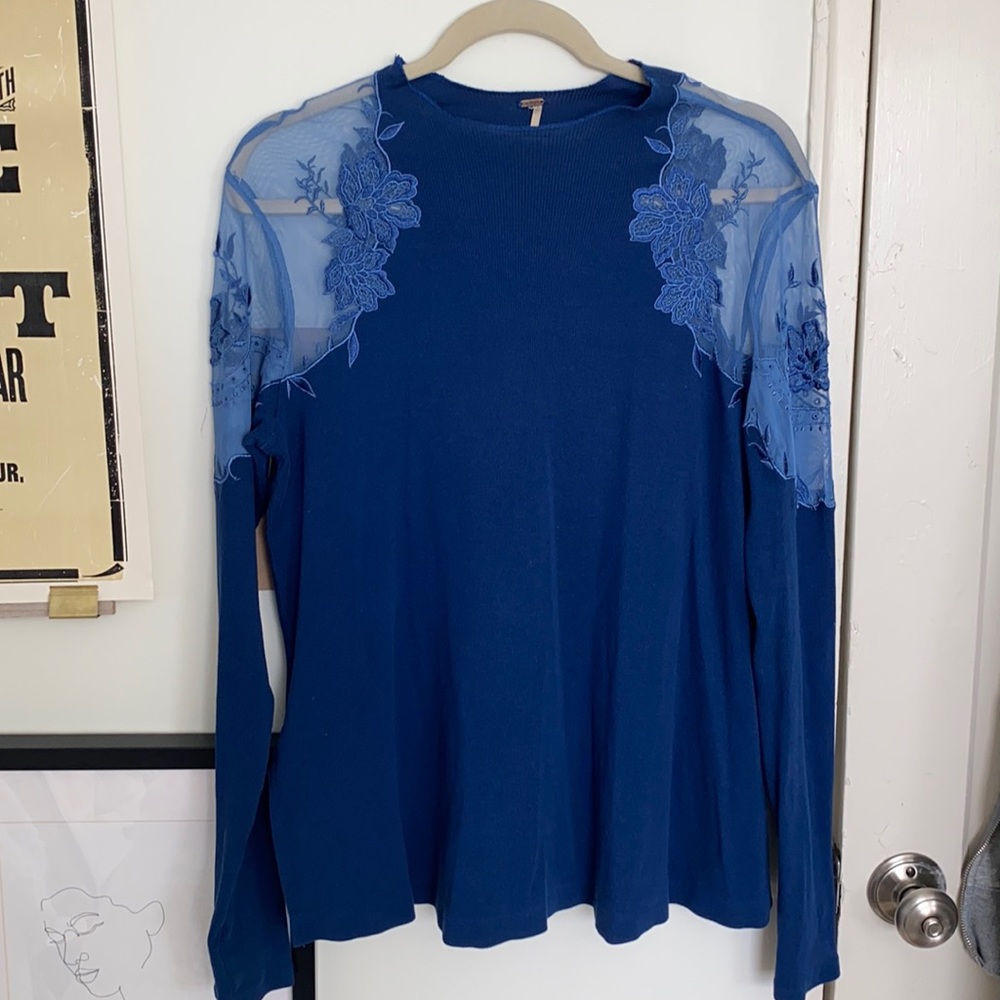 Free People Blue Daniella Top, EUC